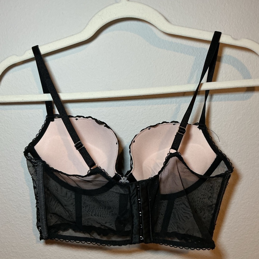 Victoria Secret Elegant Black Lace Bralette and panties set - Picture 5 of 6